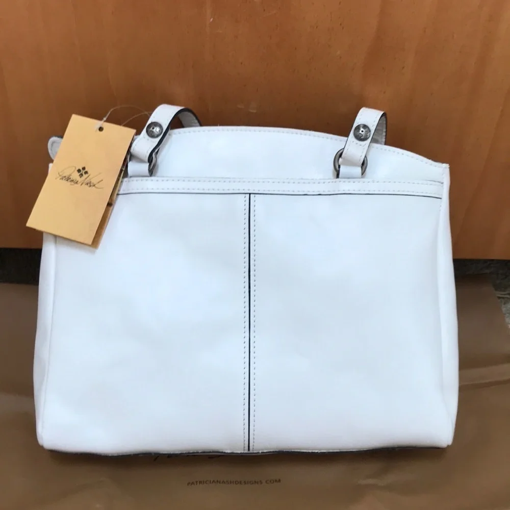 NWT! PATRICIA NASH top zip white poppy tote